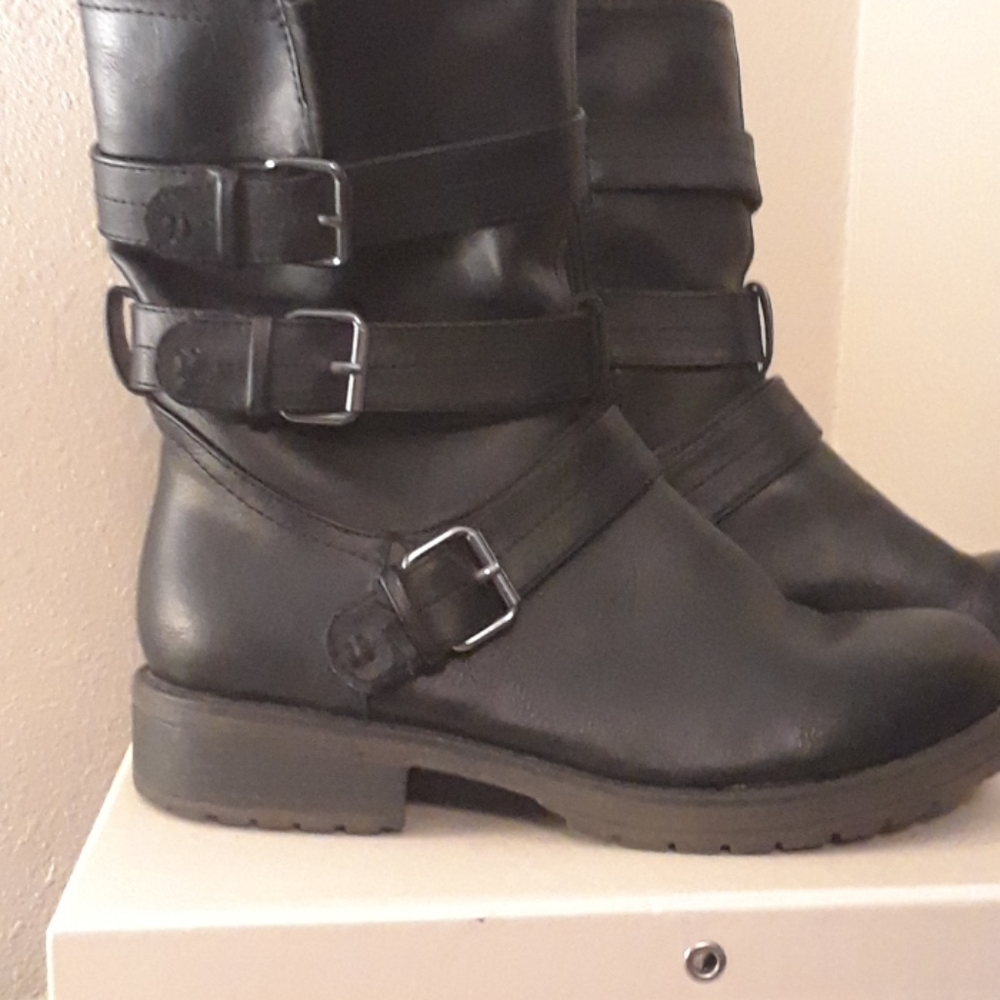 Bongos bad boots
